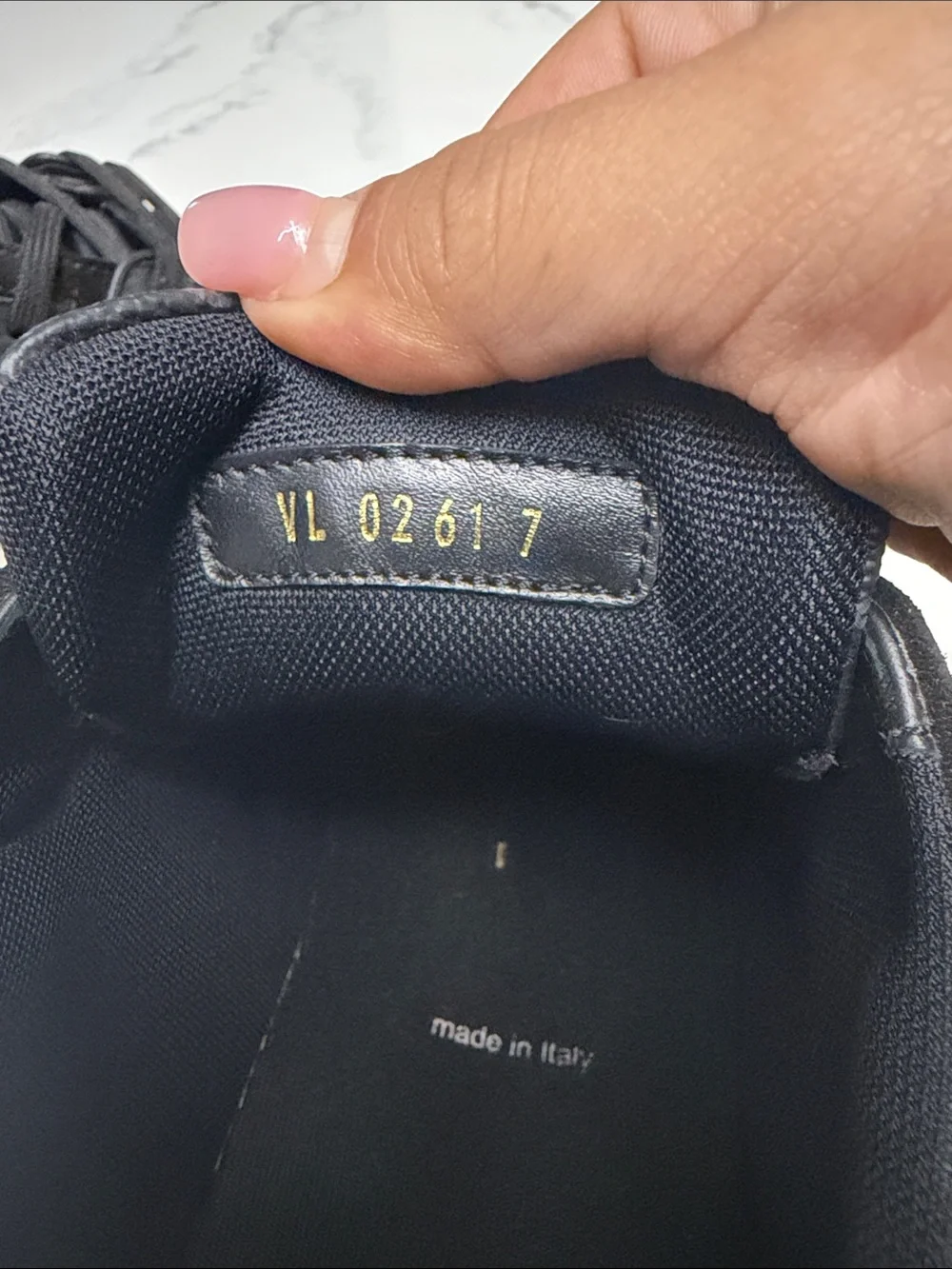 Men's Black Louis Vuitton trainer Sneakers